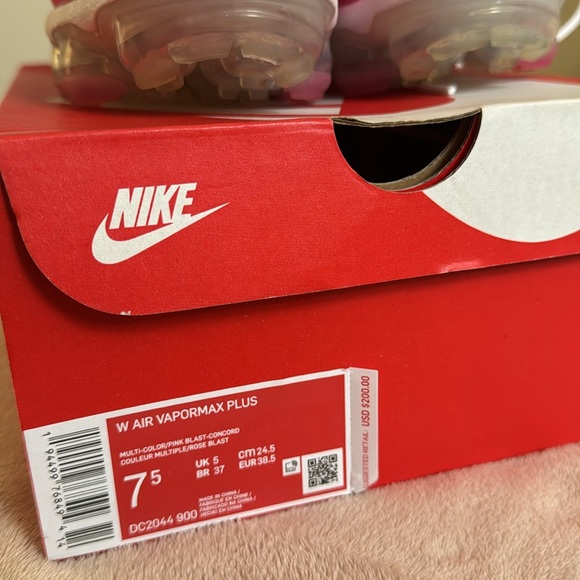Women’s Nike W Air Vapormax Plus size 7.5 - Picture 5 of 6